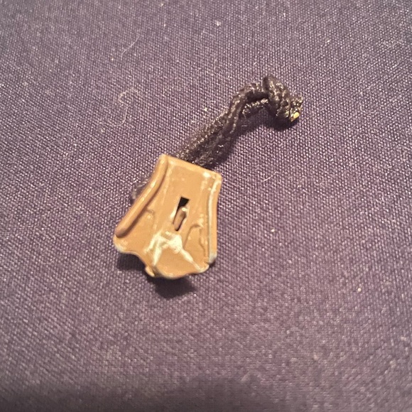 Full length faux fur coat - Picture 9 of 9